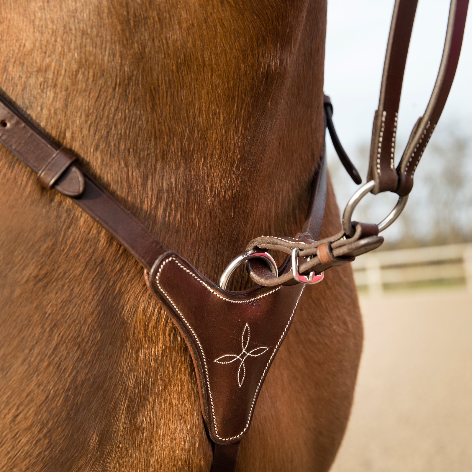 Horze Adjustable Hunting Breastplate Bridles & Reins