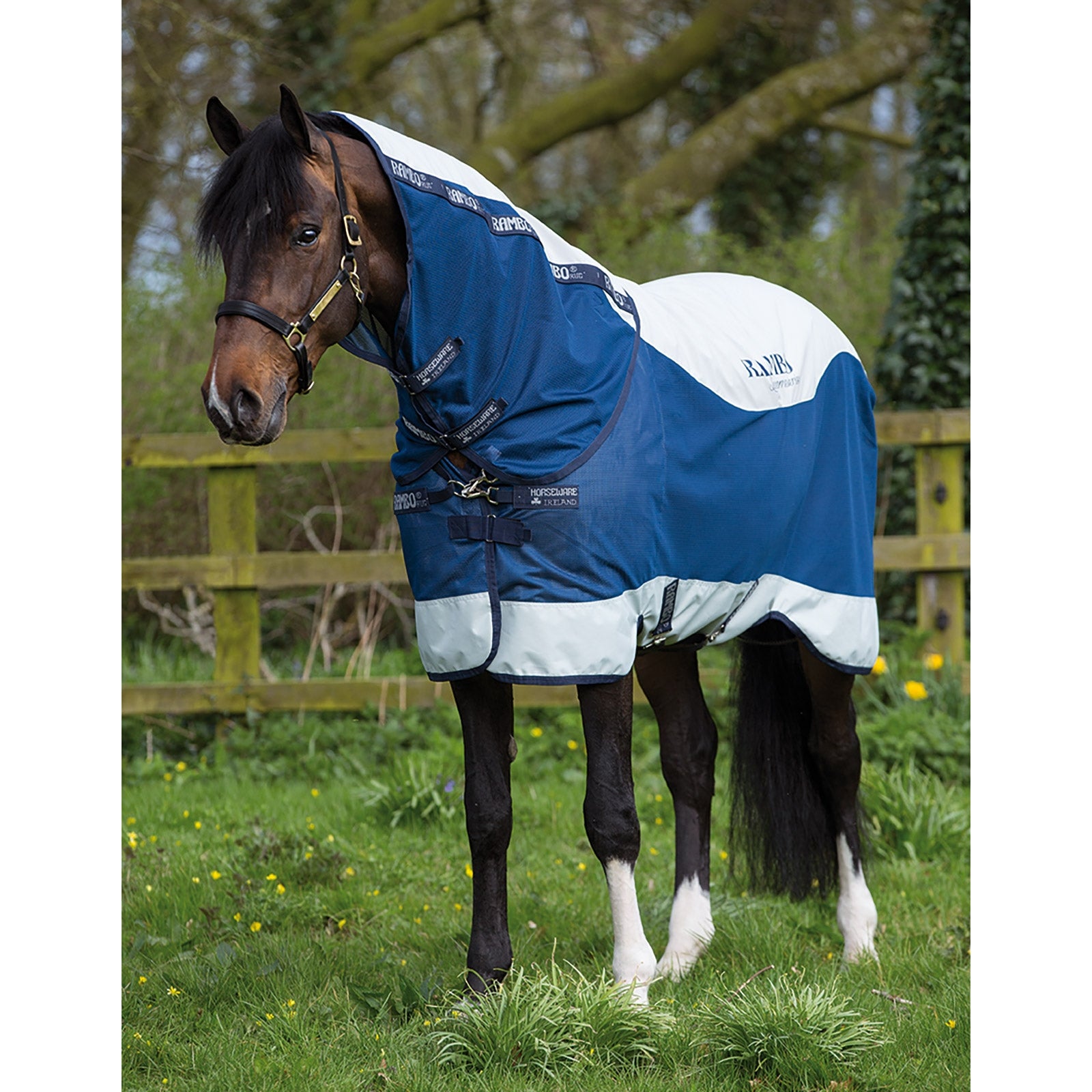 Horseware Rambo Summer Series couverture d'extérieur avec doublure (0g / 100g) et partie de cou amovible Couvertures cheval
