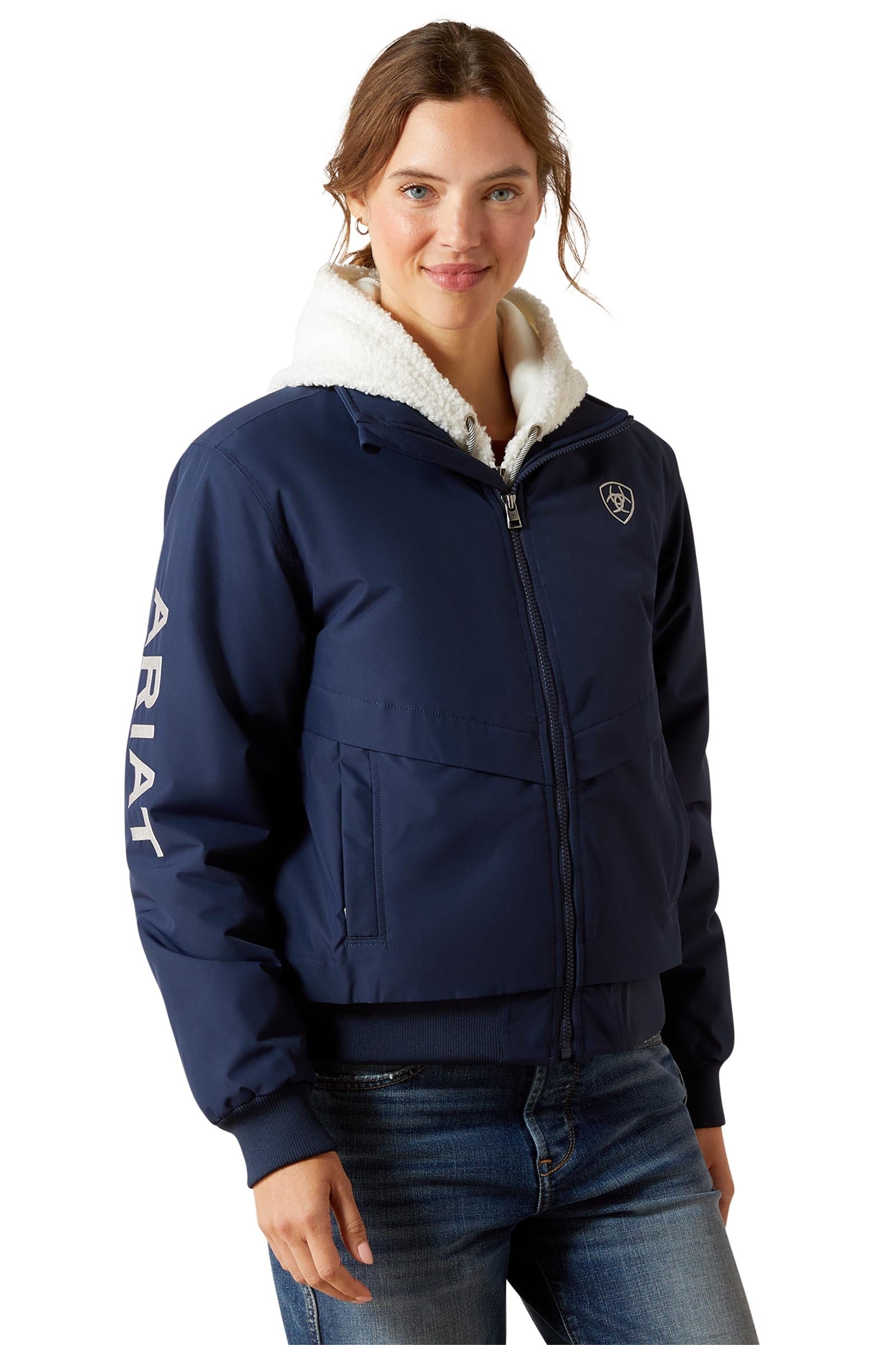 Ariat Stable 2.0 veste d’équitation femme isolée Vêtements d'équitation femme