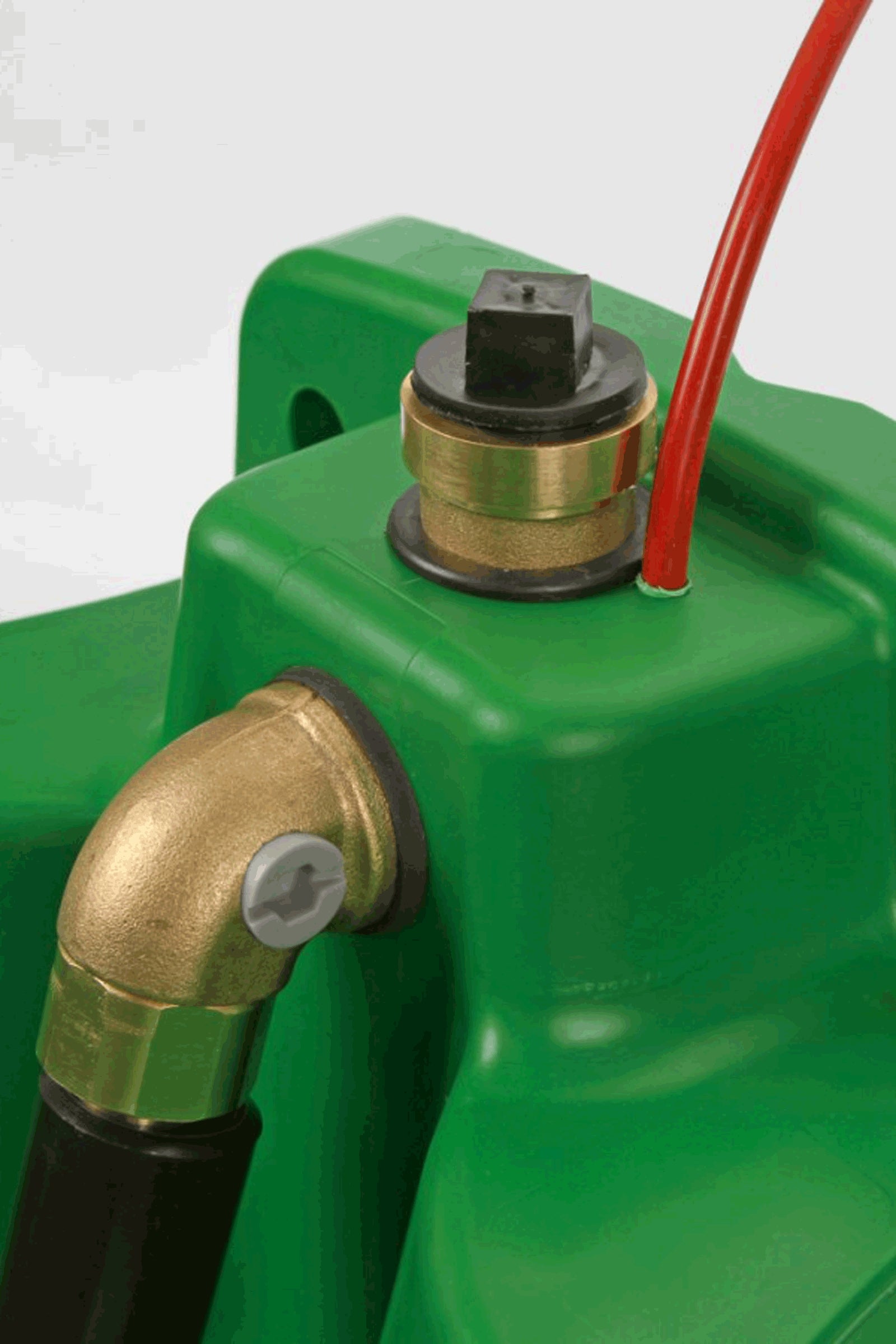 Kerbl Hp20 Heatable Water Bowl, 230V Horse Feeders & Waterers