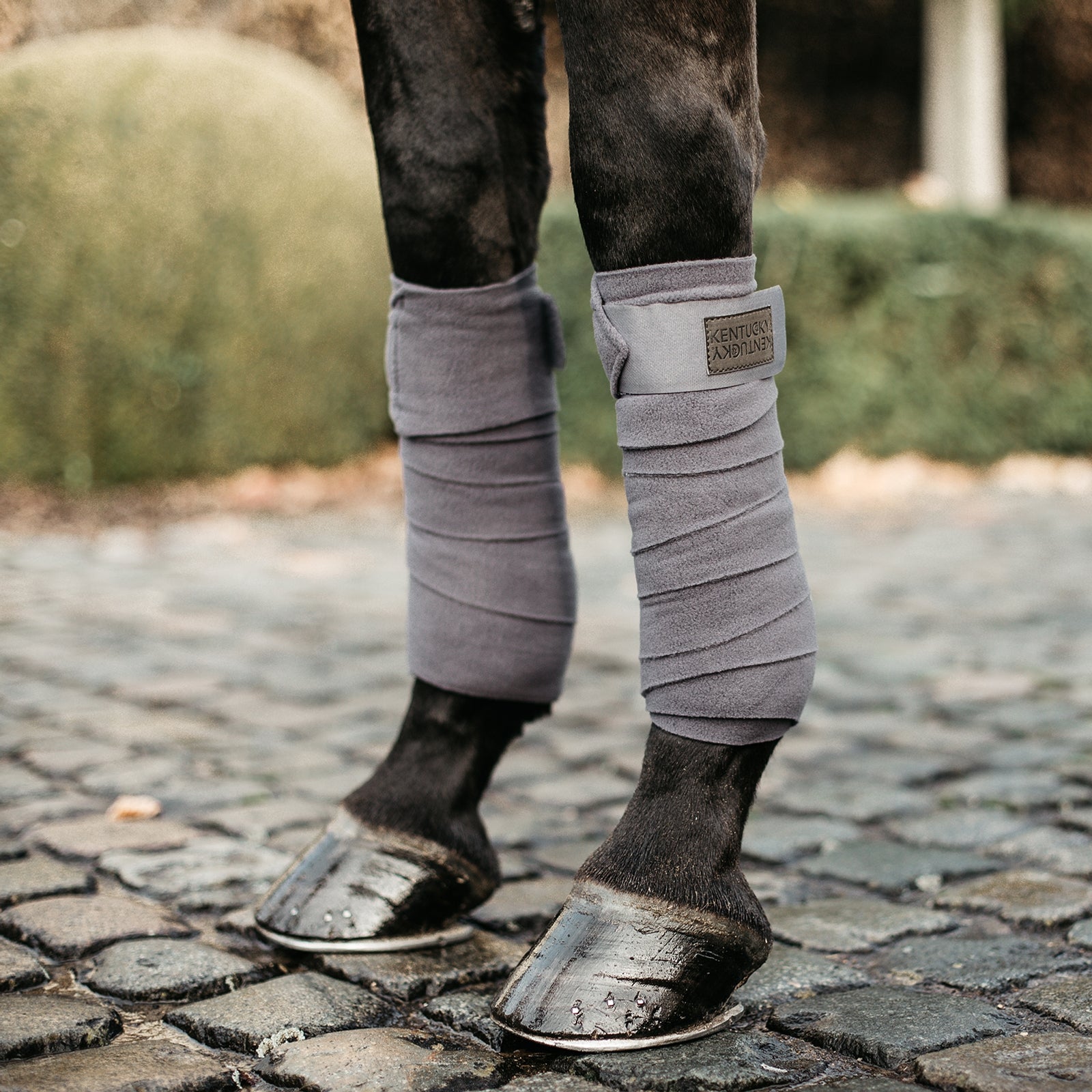 Kentucky Horsewear Polar Fleece Bandages (Set of 4) Leg Protection & Hoof Protection for Horses