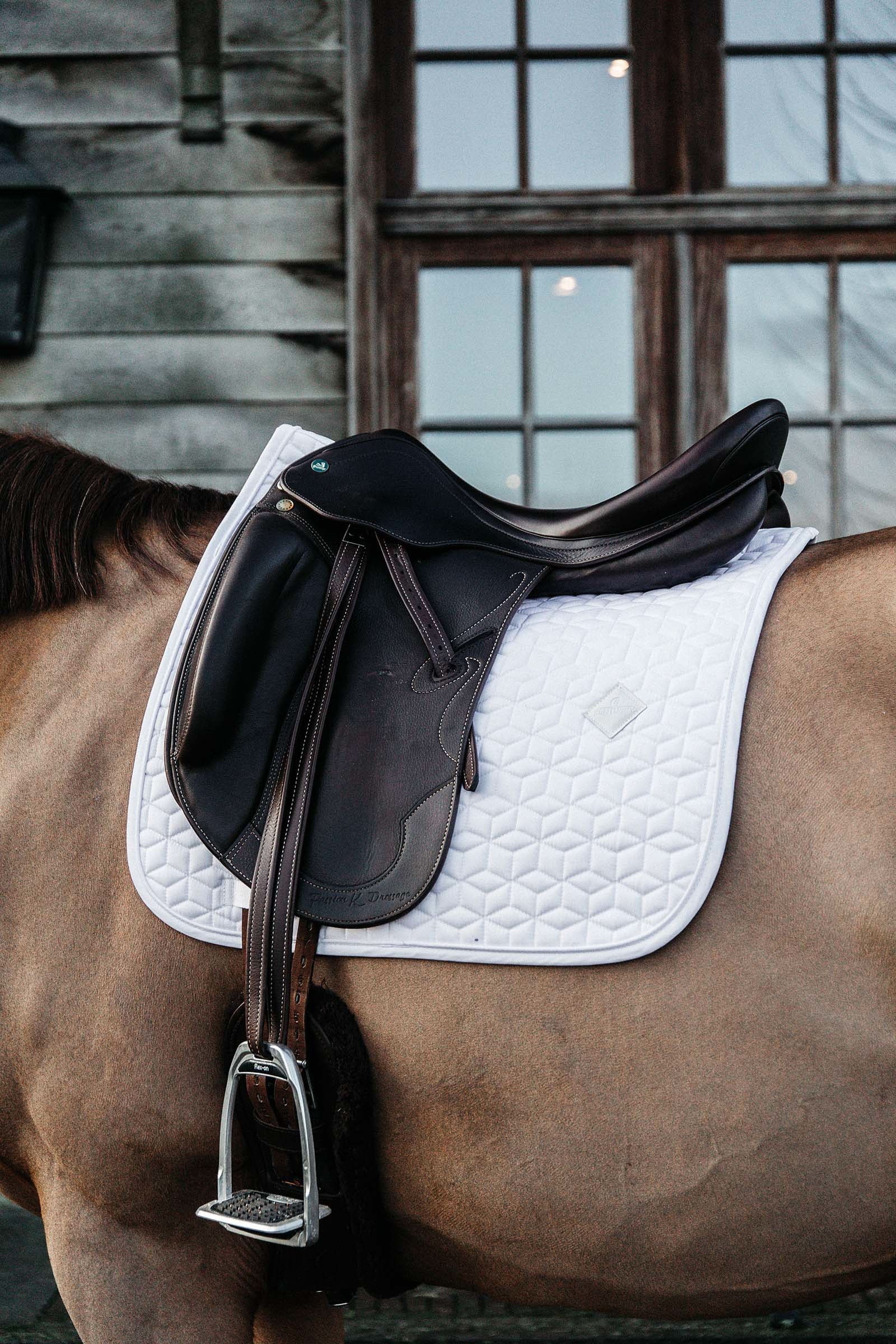 Kentucky Horsewear tapis de selle dressage basic Tapis de selle