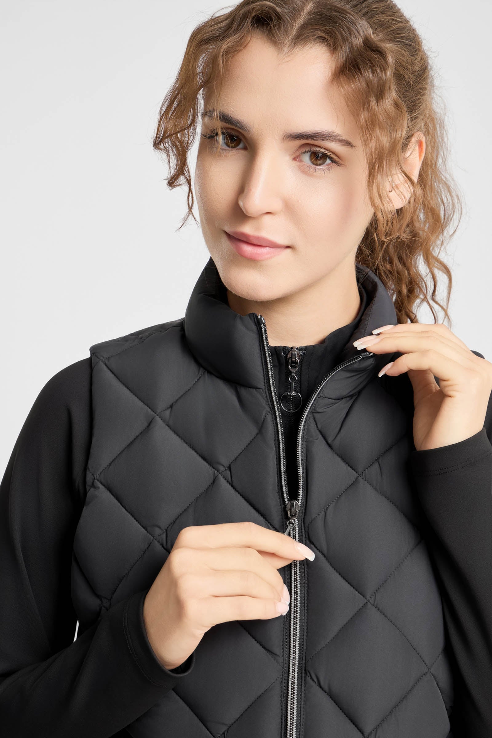 Horze Lynden Women's Cropped Padded Vest Women’s Riding Clothing
