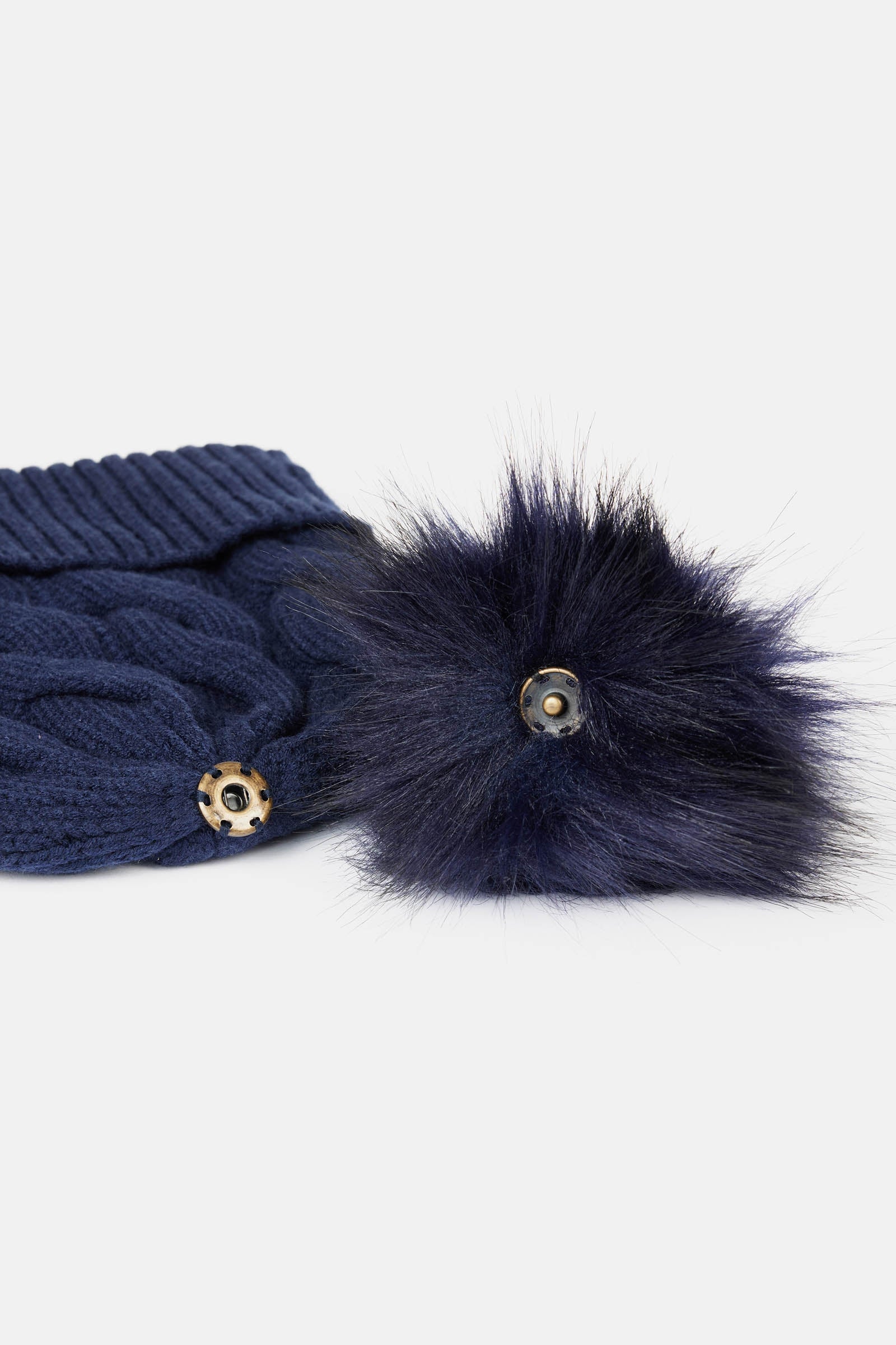 Horze Young Rider Anni Knitted Hat Accessories