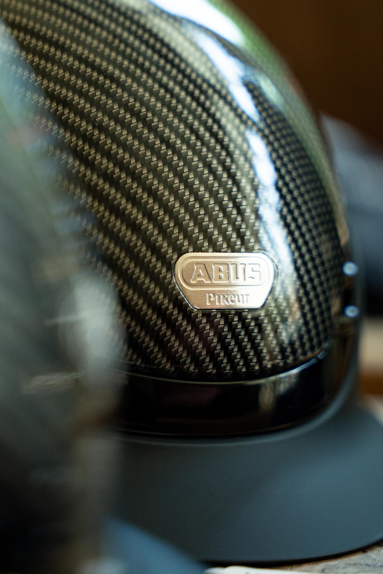 Abus Airluxe Pure Carbon Style Long Visor Helmet Safety Equipment