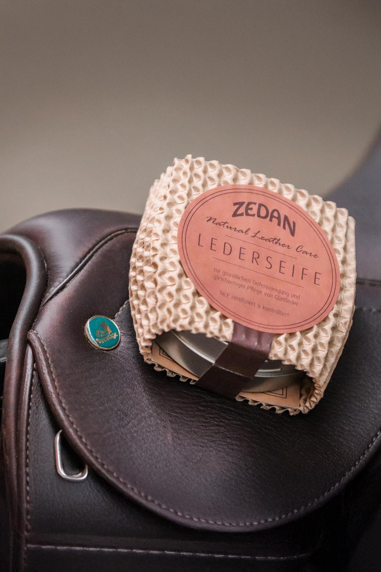 Zedan Leather Soap, 200ml Horse Health Care
