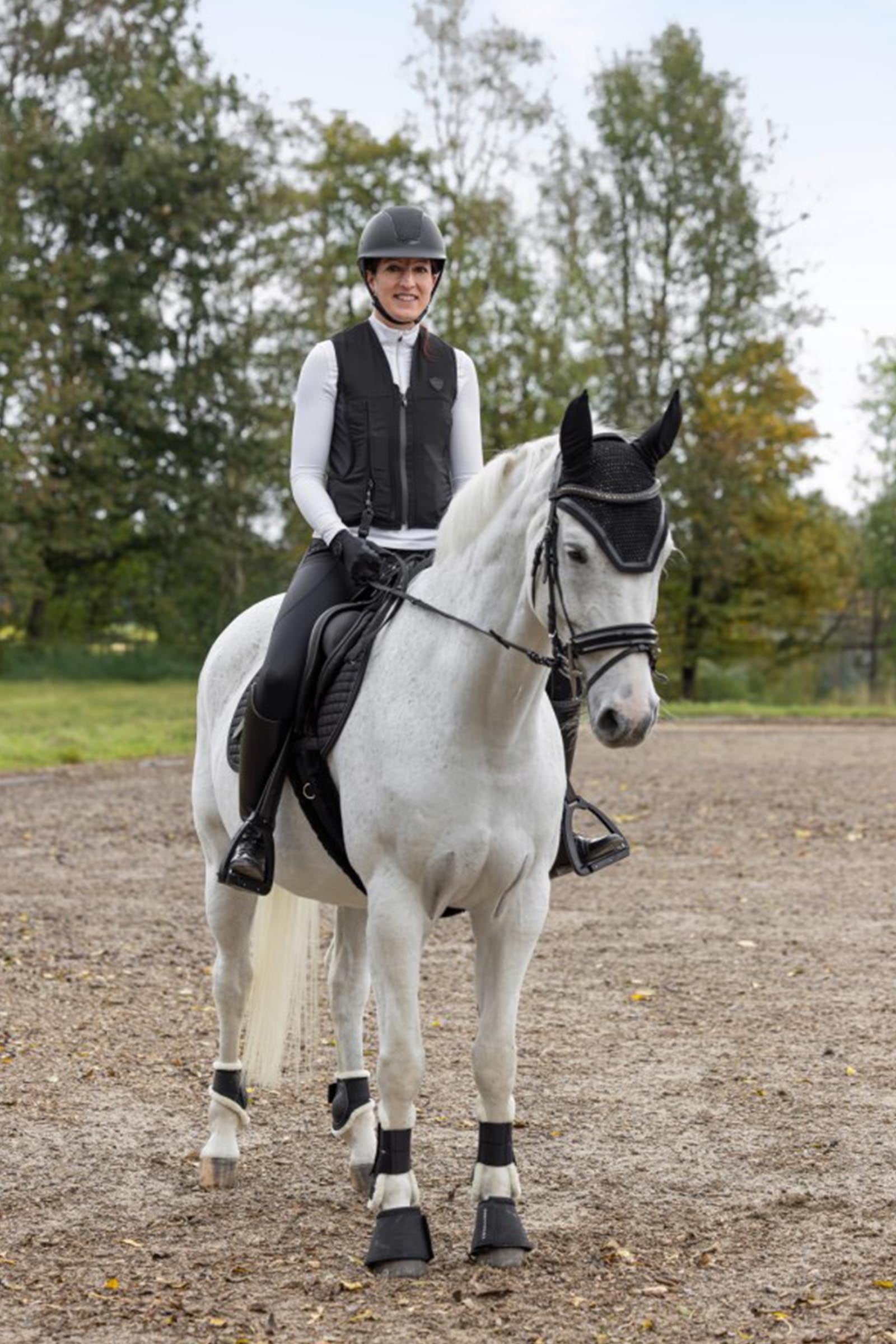 Covalliero Airbag Vest Manege, incl. Cartridge Safety Equipment