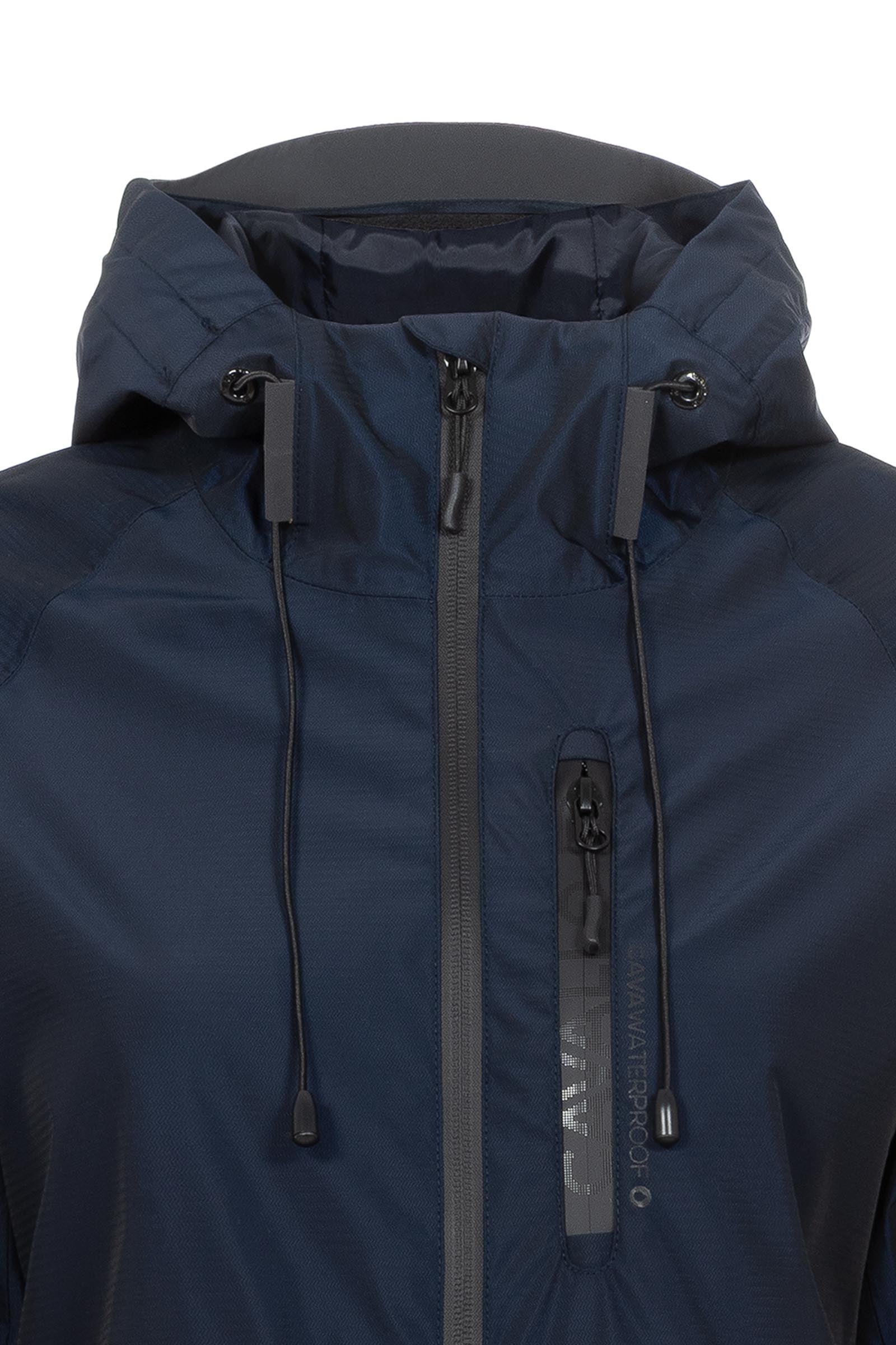 Pack shot 4