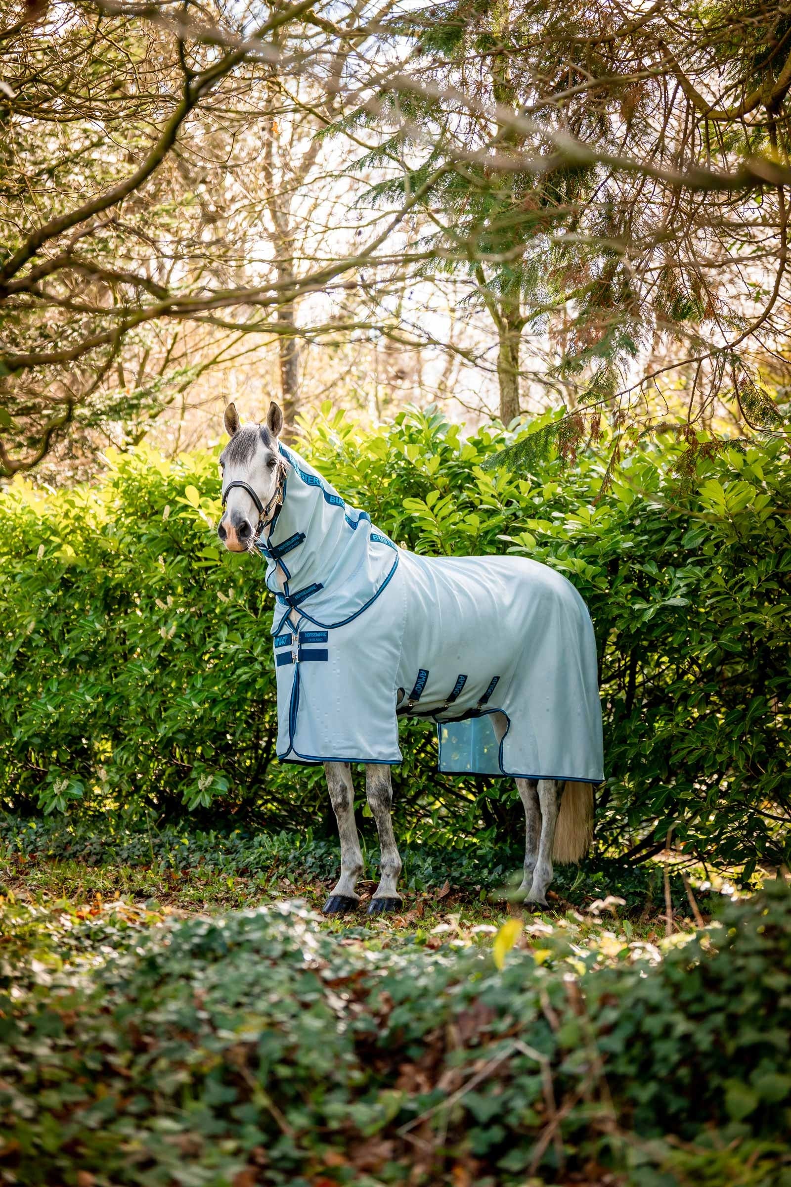 Horseware Amigo Bug Buster couverture anti-mouches avec encolure amovible Couvertures cheval