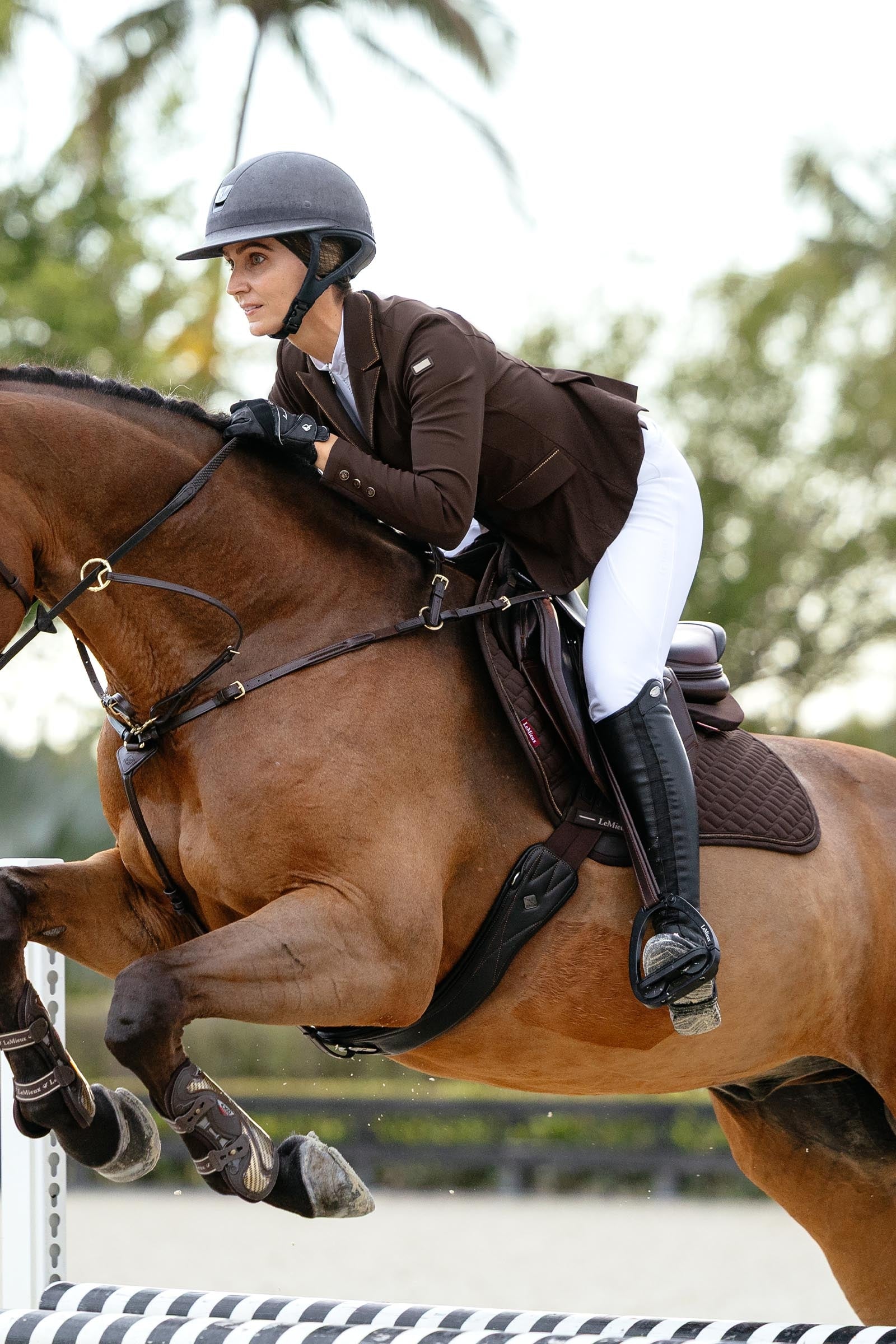 LeMieux Brilliance Close Contact Square Saddle Pads