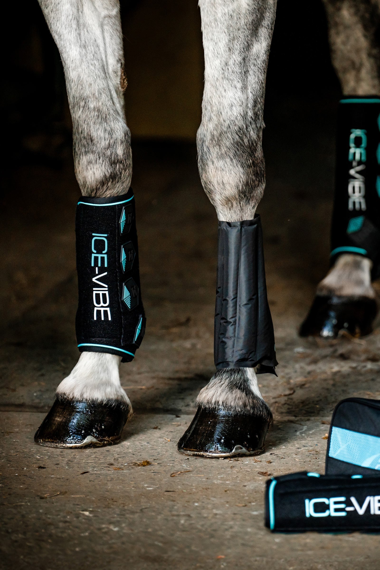 Horseware Ice-Vibe Cold Packs (1 Pair) Leg & Hoof Protection