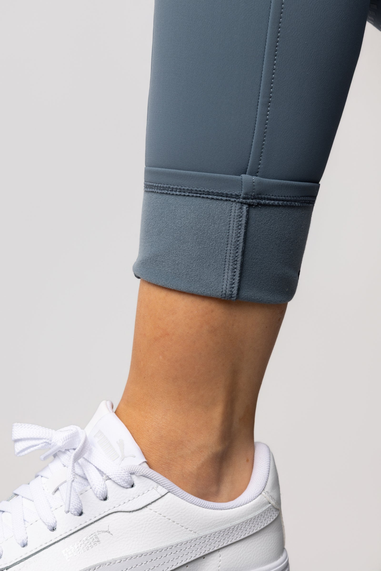 Horze Grand Prix Pro Women's Thermo Fullgrip Breeches Womens Breeches