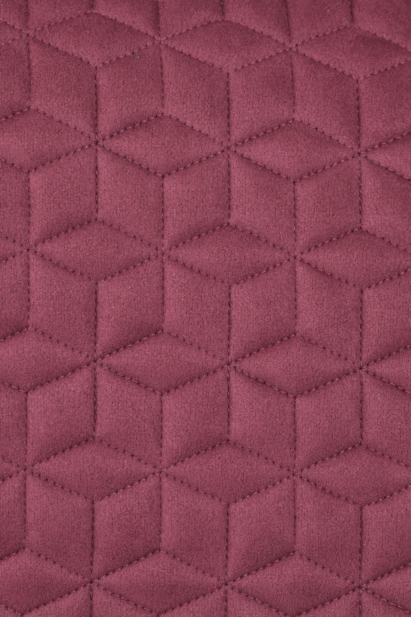 Pack shot 5