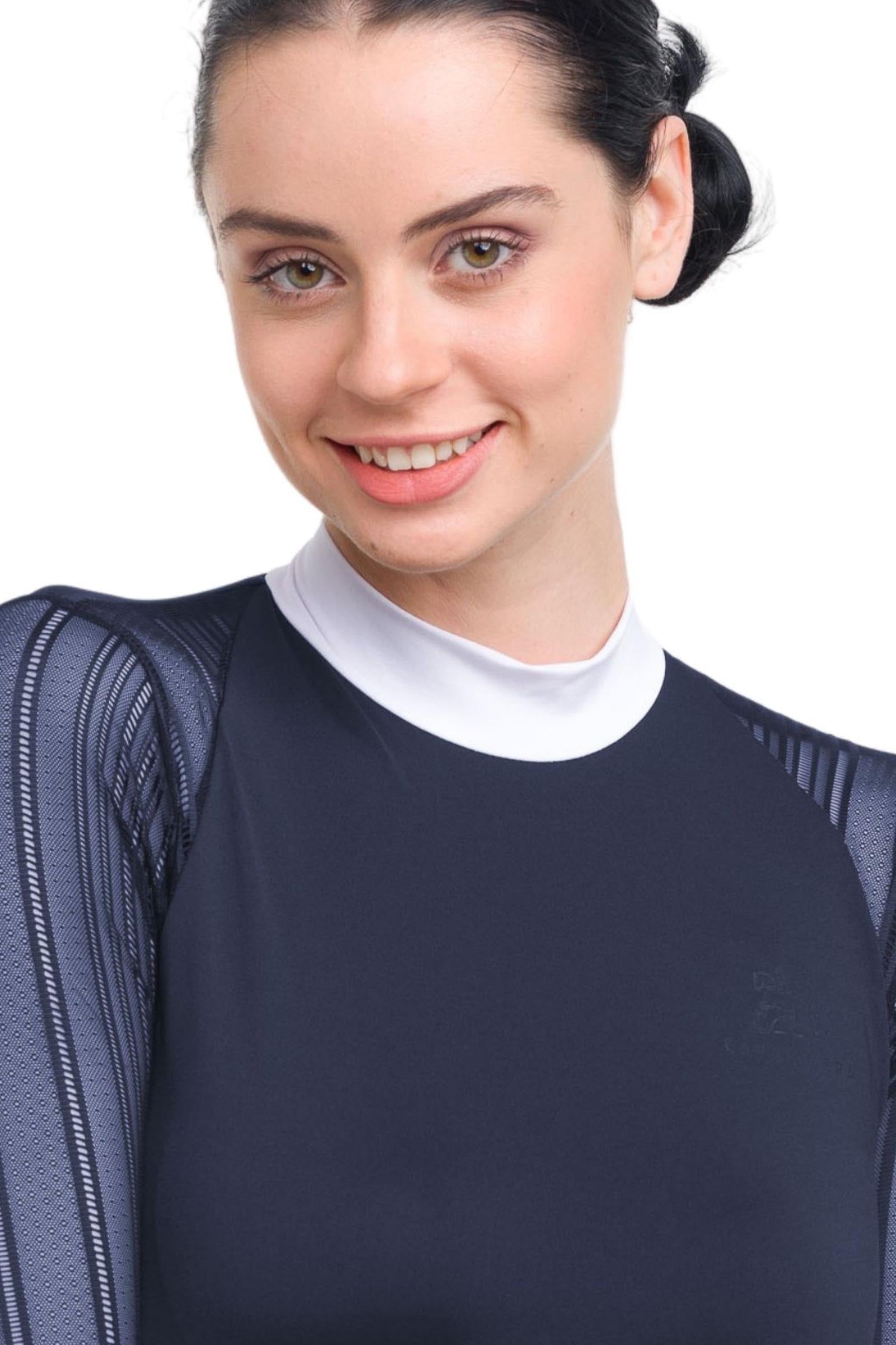 Model shot 3