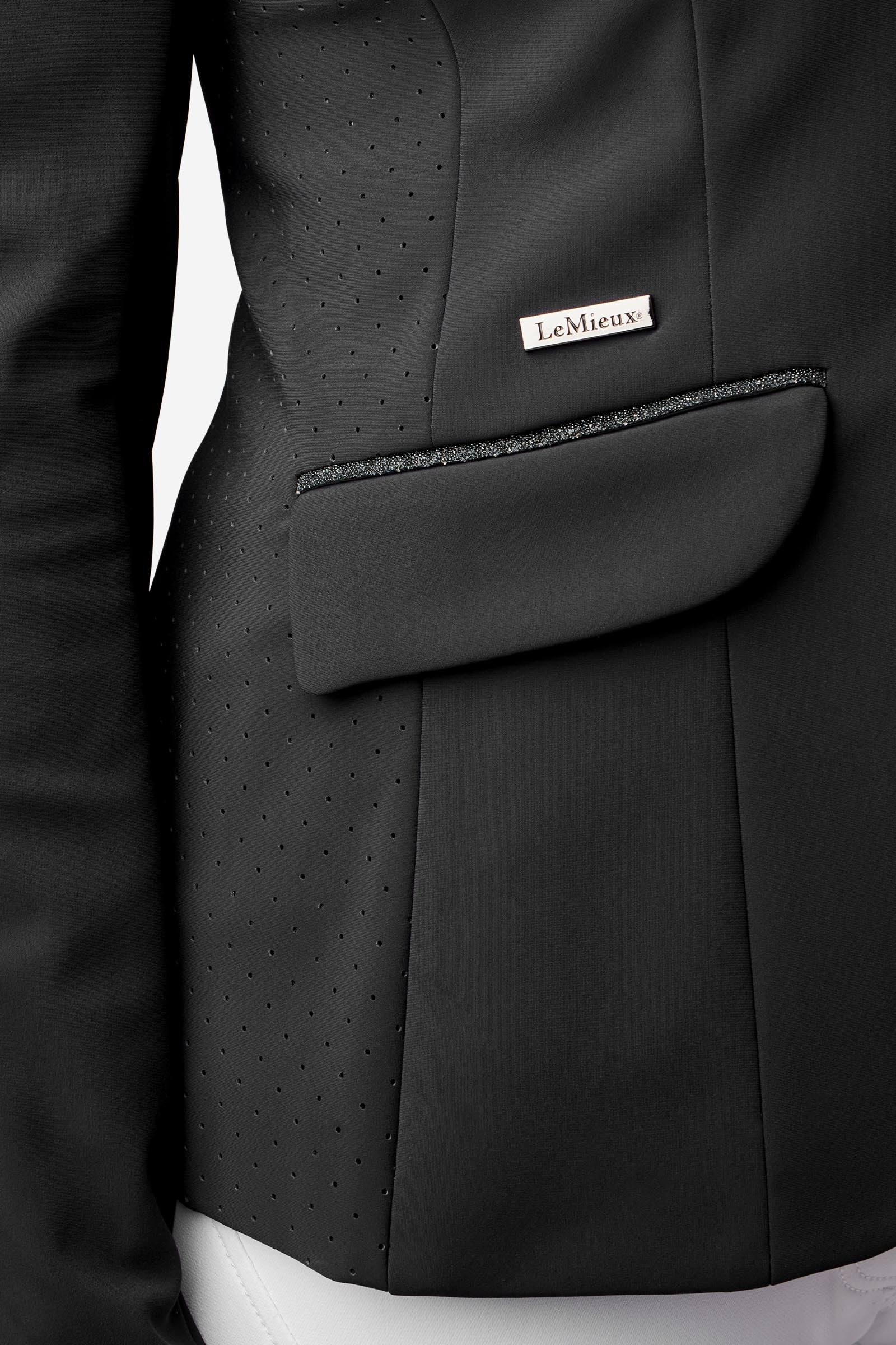 LeMieux Dynamiqué Women´s Show Jacket Women’s Riding Clothing