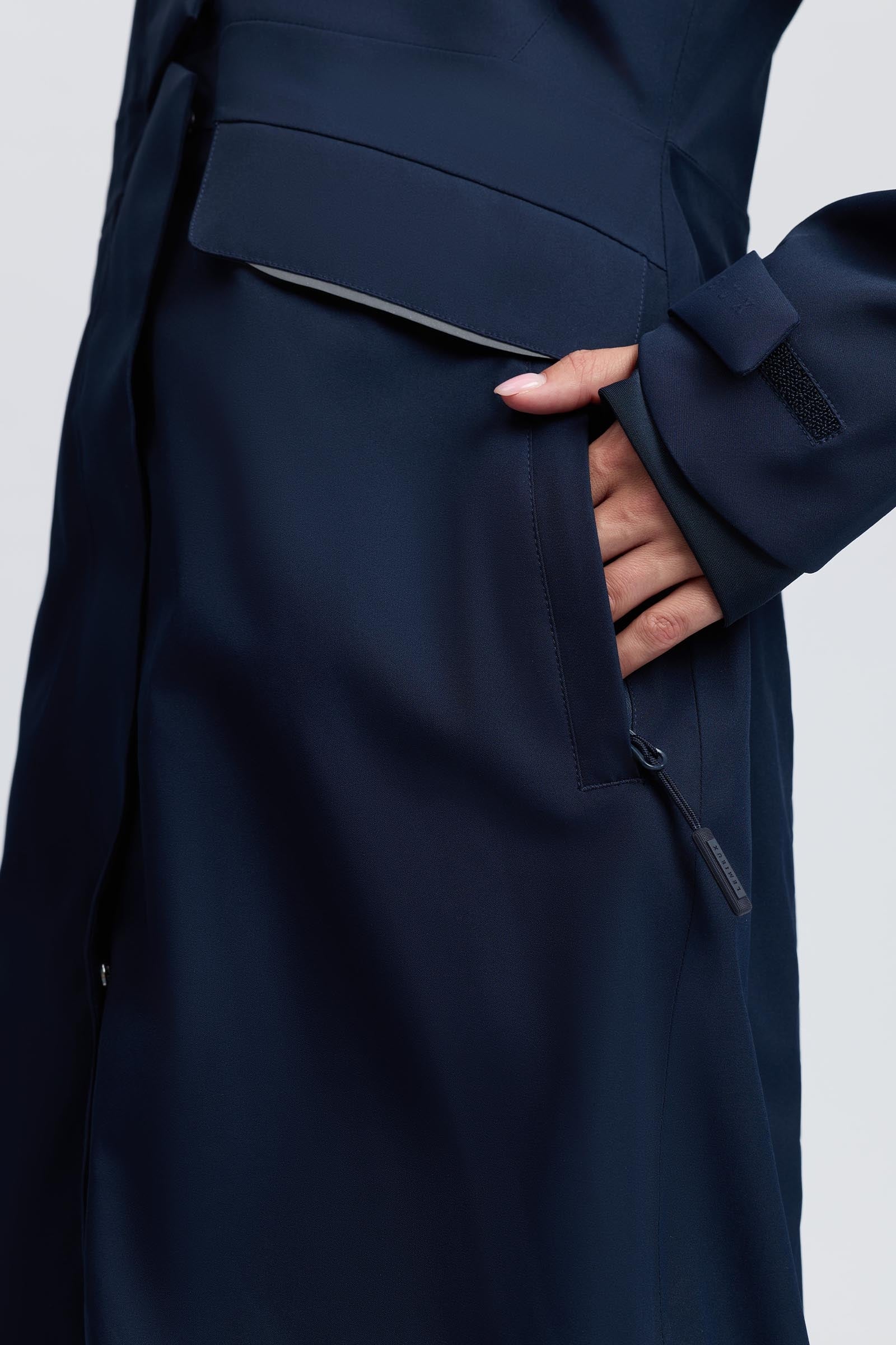 Model shot 12