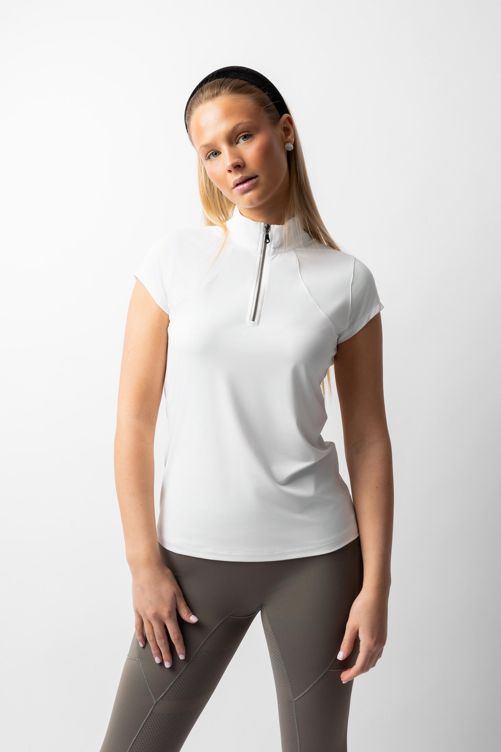 B Vertigo Joelle Women´s Training Shirt With Short Sleeves UPF 40+ Women’s Riding Clothing