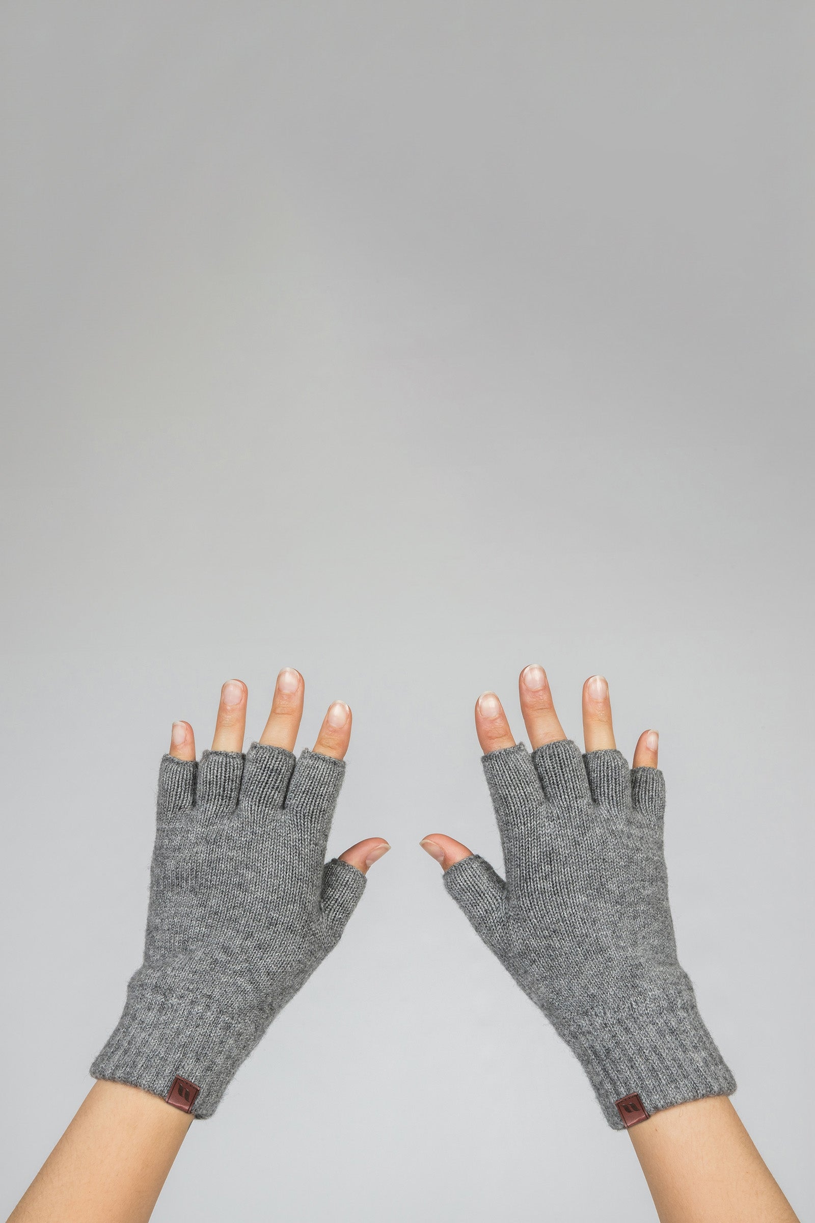 Back on Track Back On Track Half Finger Gloves Riding Gloves