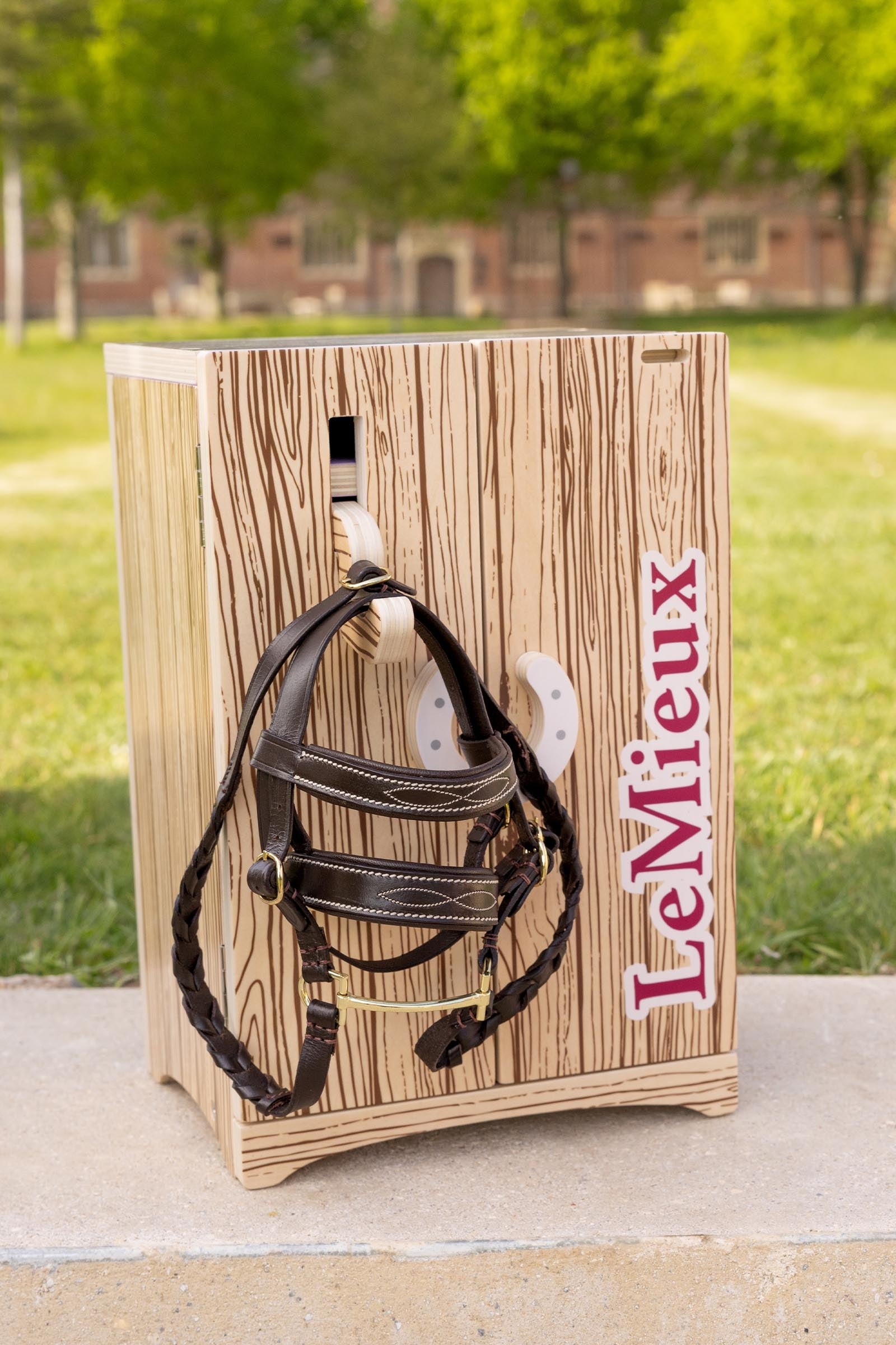 Lifestyle shot 5