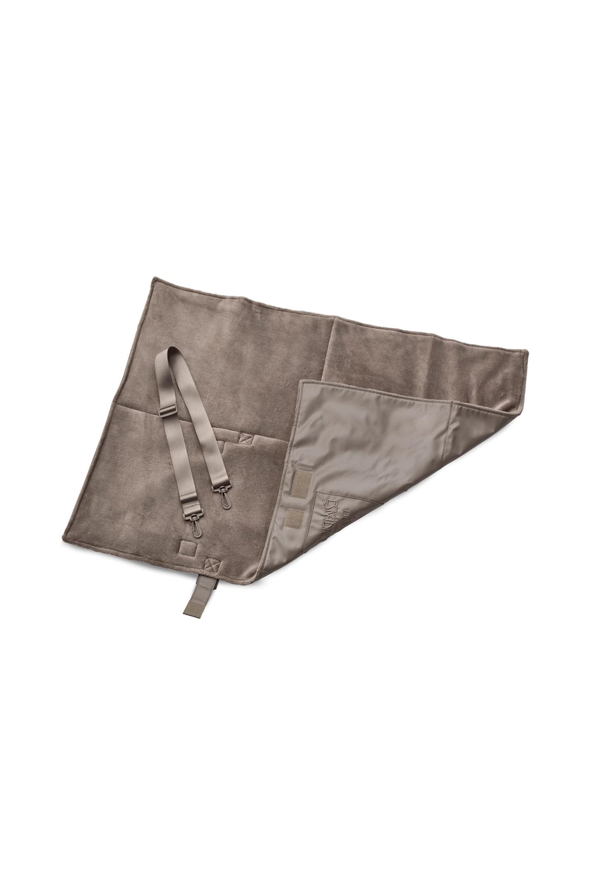 Eskadron Hunter x ESKADRON VOYAGE Travel Dog Mat Dog Accesories